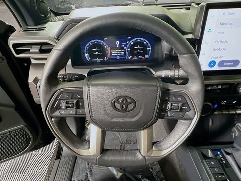Certified 2025 Toyota 4Runner TRD Sport Premium AWD/4WD image 10
