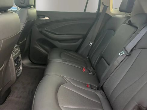 Used 2019 Buick Envision Essence FWD image 18