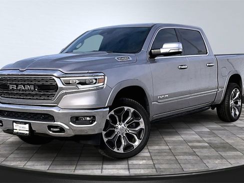 Used 2019 RAM 1500 Limited image 13