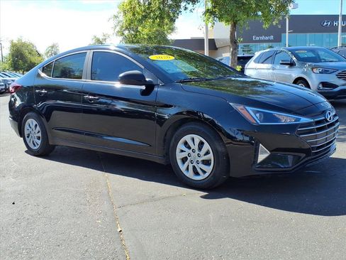 Used 2020 Hyundai Elantra SE image 7