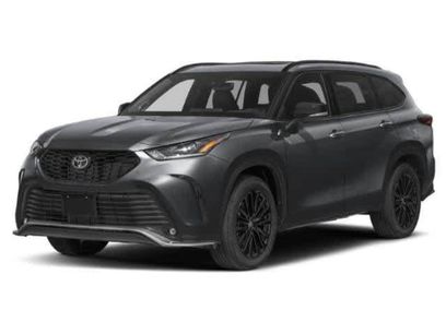 Used 2025 Toyota Highlander XSE