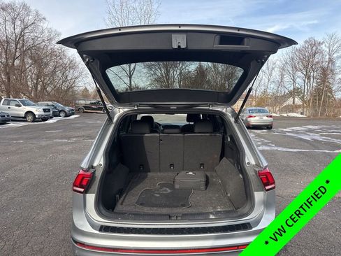 Certified 2023 Volkswagen Tiguan SE R-Line image 11
