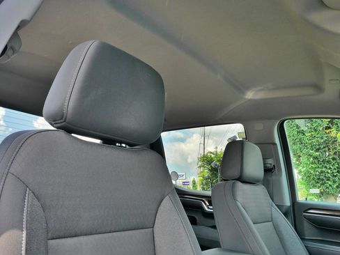 Used 2024 Chevrolet Silverado 1500 LT AWD/4WD image 14