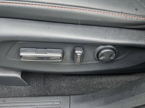 Certified 2025 Honda CR-V Sport Touring image 19