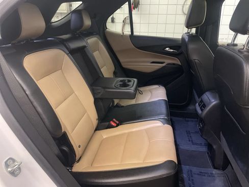 Used 2023 Chevrolet Equinox Premier AWD/4WD image 22