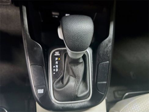 Used 2023 Kia Soul LX image 23