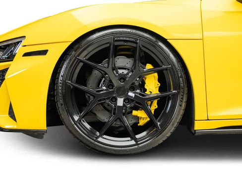 Used 2021 Audi R8 V10 w/ Premium Package image 25