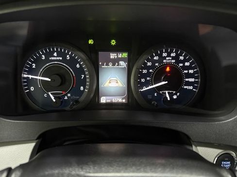 Used 2020 Toyota Sienna XLE AWD/4WD image 21