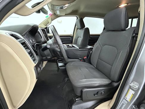 Used 2020 RAM 1500 Big Horn AWD/4WD image 10