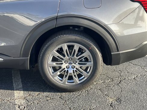 New 2026 Ford Explorer Platinum RWD image 30