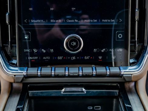 Used 2026 GMC Yukon XL Denali Ultimate image 25