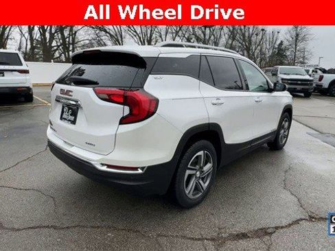 Used 2021 GMC Terrain SLT image 10
