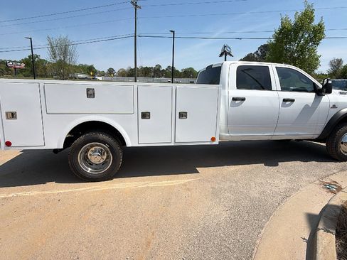 New 2026 RAM 4500 Tradesman w/ Chrome Appearance Group image 7