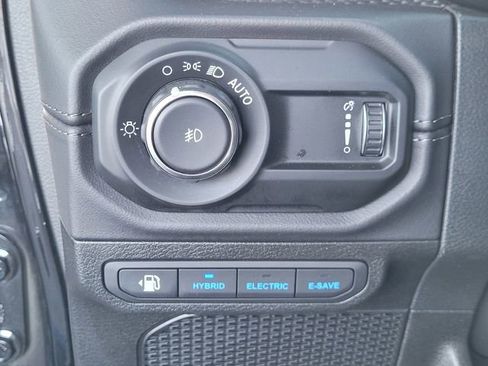 Certified 2025 Jeep Wrangler Unlimited Rubicon 4xe AWD/4WD image 14