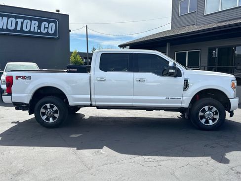 Used 2017 Ford F350 Platinum w/ Platinum Ultimate Package AWD/4WD image 5
