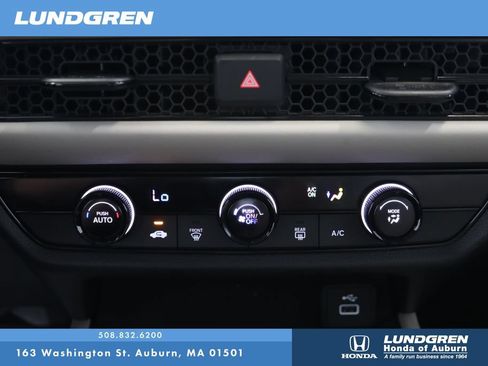Used 2024 Honda HR-V LX image 23