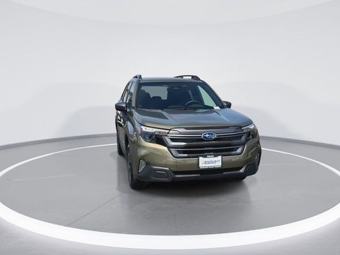New 2026 Subaru Forester Premium AWD/4WD image 2