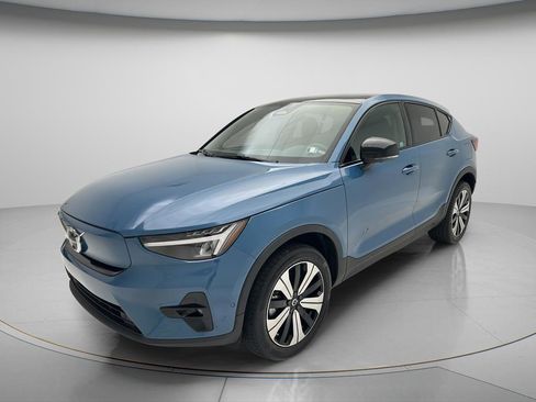 Used 2023 Volvo C40 P8 Recharge Plus AWD/4WD image 3