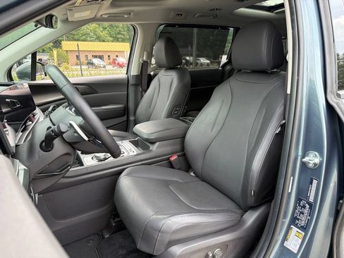 Used 2026 Kia Carnival SX Prestige FWD image 18