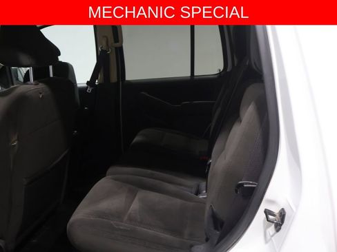 Used 2010 Ford Explorer XLT image 7