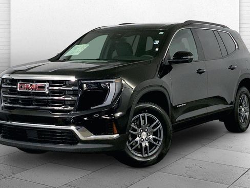 Used 2025 GMC Acadia Elevation AWD/4WD image 12