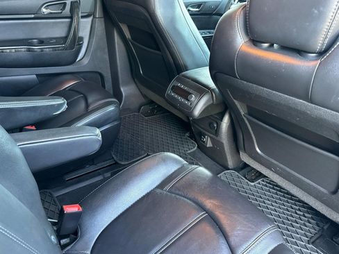 Used 2017 GMC Acadia Limited SLT FWD image 31