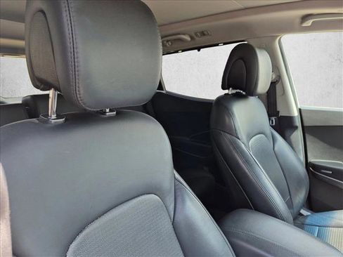 Used 2013 Hyundai Santa Fe Sport 2.0T w/ Technology Pkg FWD image 14