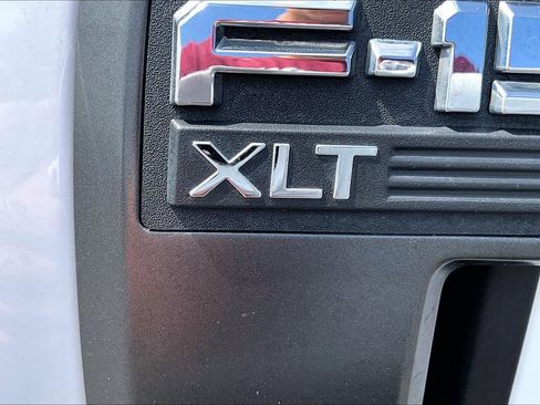 Used 2022 Ford F150 XLT w/ Equipment Group 302A High AWD/4WD image 8