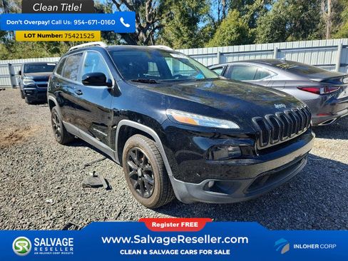 Used 2017 Jeep Cherokee Latitude w/ Comfort/Convenience Group image 5