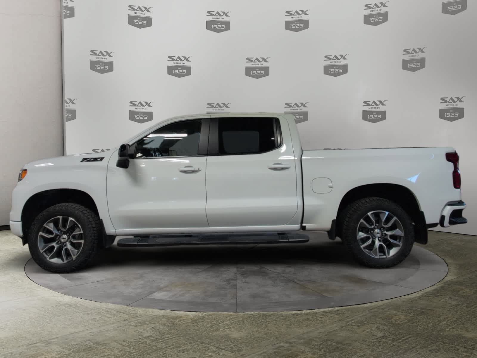 Used 2024 Chevrolet Silverado 1500 RST w/ All Star Edition Plus AWD/4WD image 2
