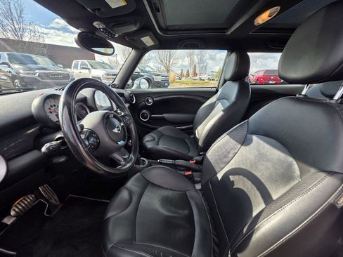 Used 2012 MINI Cooper S image 9