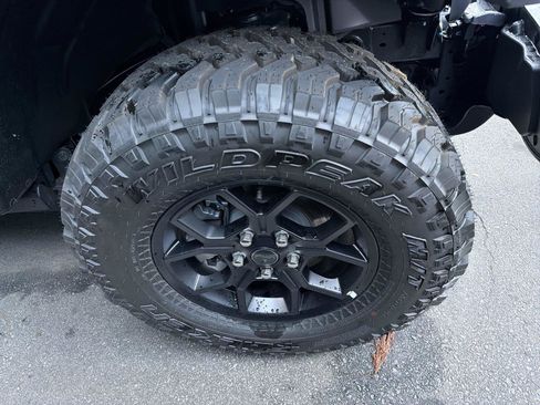Used 2026 Jeep Wrangler Unlimited Sport AWD/4WD image 9