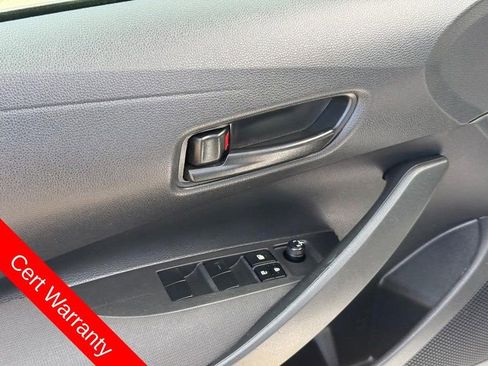 Used 2022 Toyota Corolla LE FWD image 18