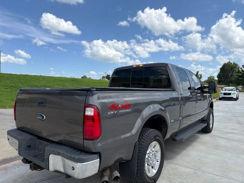 Used 2008 Ford F250 Lariat AWD/4WD image 5