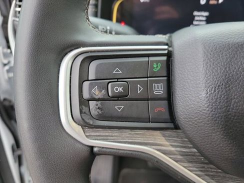 Used 2024 Jeep Wagoneer L Series II image 29