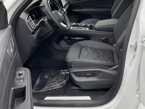 New 2026 Volkswagen Atlas Cross Sport SE image 7