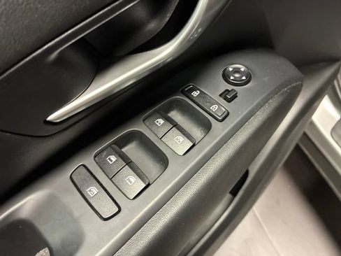 Used 2023 Hyundai Tucson SEL w/ Convenience Package FWD image 11