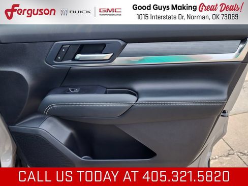 New 2027 GMC Terrain Elevation w/ Elevation Premium Package FWD image 38