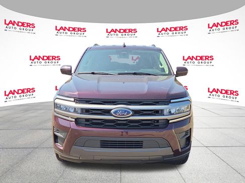 Used 2024 Ford Expedition XLT AWD/4WD image 8