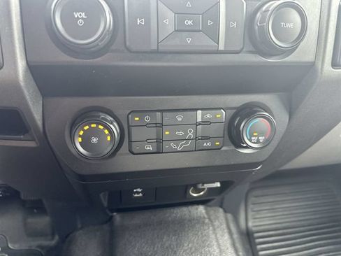 Certified 2022 Ford F250 XL w/ STX Appearance Package AWD/4WD image 19