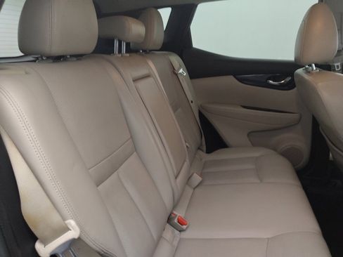 Used 2019 Nissan Rogue Sport SL FWD image 19