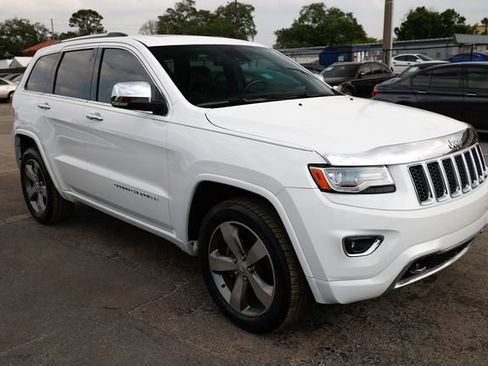 Used 2014 Jeep Grand Cherokee Overland w/ Advanced Technology Group image 18
