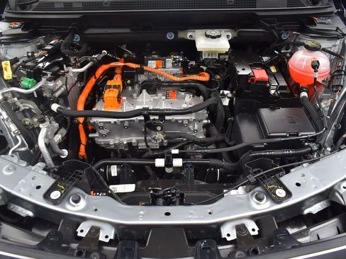 New 2026 Cadillac Optiq Sport 2 image 8