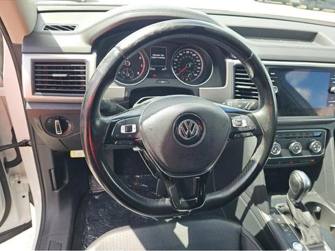 Used 2018 Volkswagen Atlas SE FWD image 11