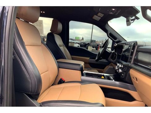 Used 2024 Ford F350 Lariat w/ Sport Appearance Package image 8