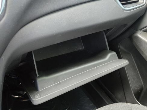 Used 2024 Chevrolet Equinox LT FWD image 22