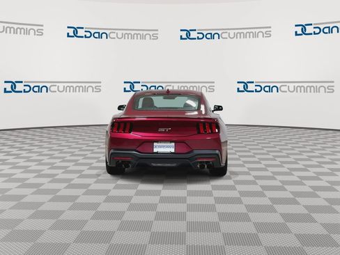 Used 2025 Ford Mustang GT Premium RWD image 7