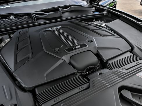 New 2026 Bentley Bentayga AWD/4WD image 20