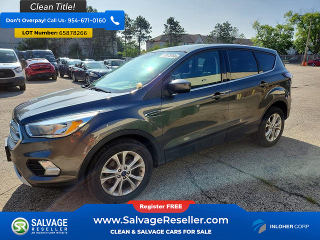 Used 2017 Ford Escape SE FWD image 1