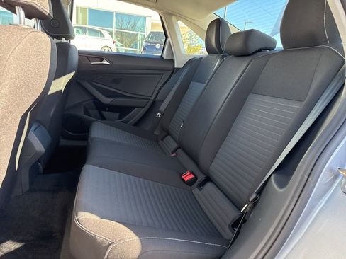 Used 2025 Volkswagen Jetta S image 25